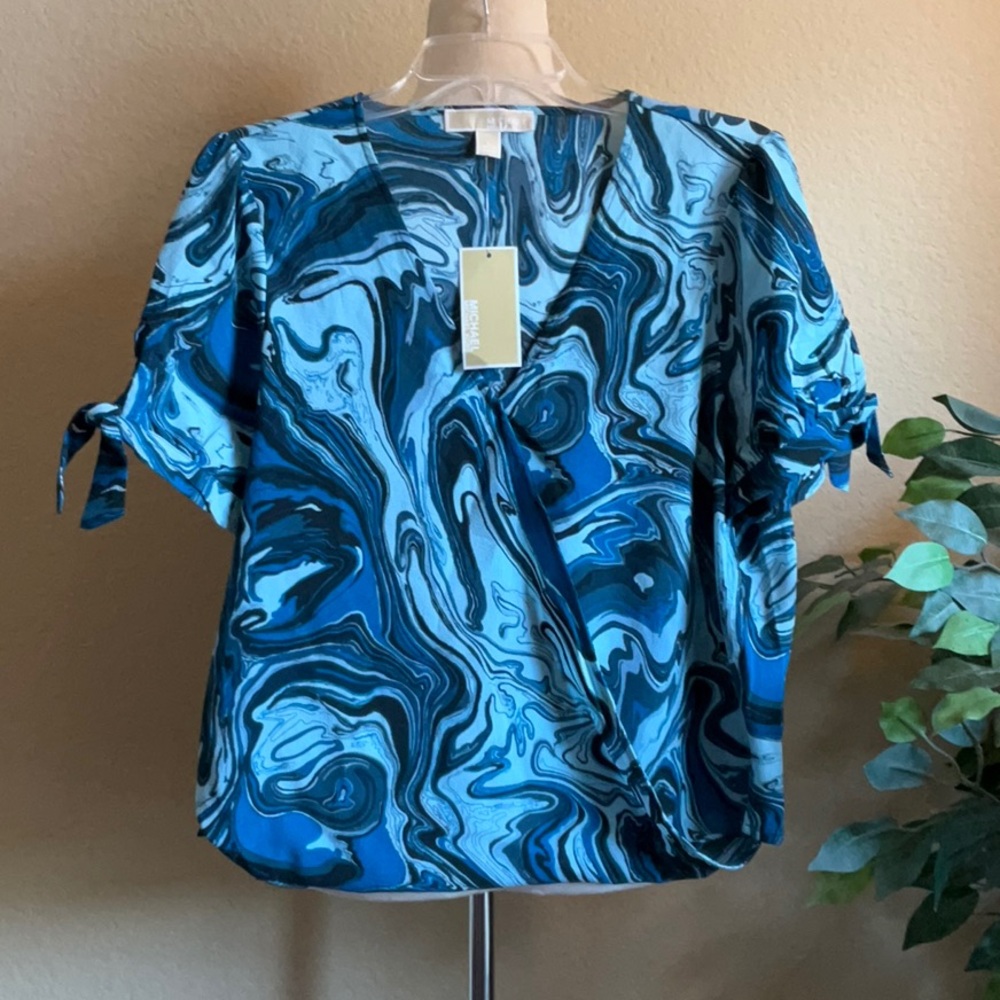 MICHAEL Michael Kors Blue Swirl V-neck Wrap Top, Size Large